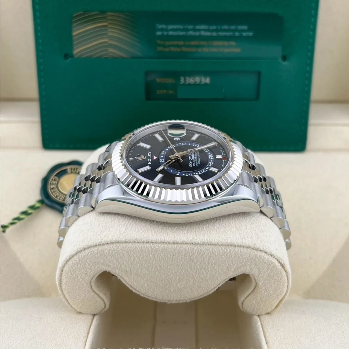 2023 Rolex Sky-Dweller 42 Steel / Fluted / Blue / Jubilee 336934-0006 Listing Image 4