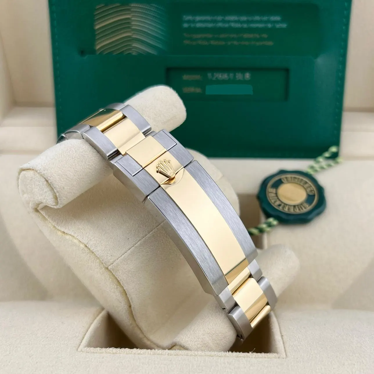 2022 Rolex Submariner Date 41 "Bluesy" 126613LB-0002 Listing Image 4