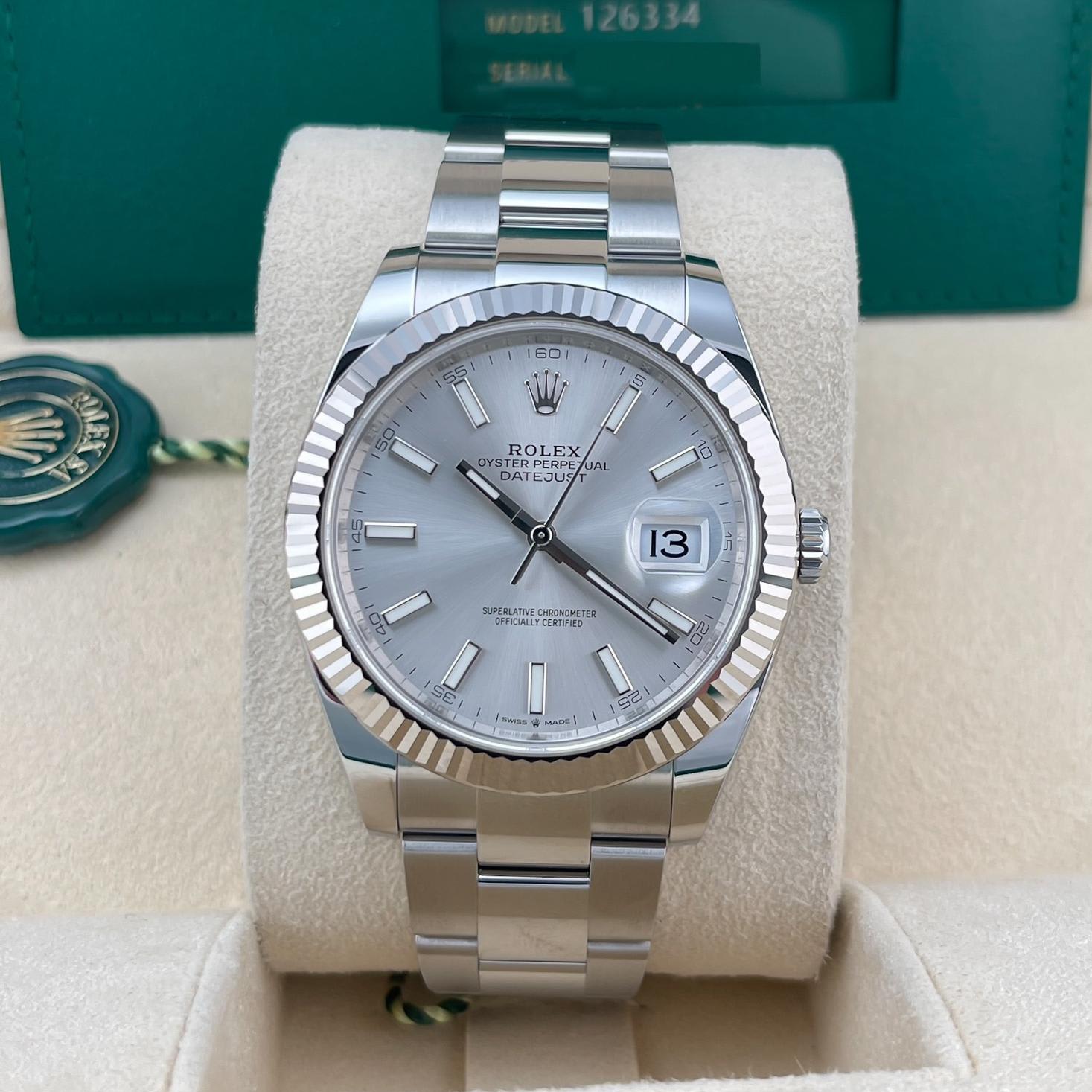 2024 Rolex Datejust 41 Steel Fluted Silver Oyster 126334