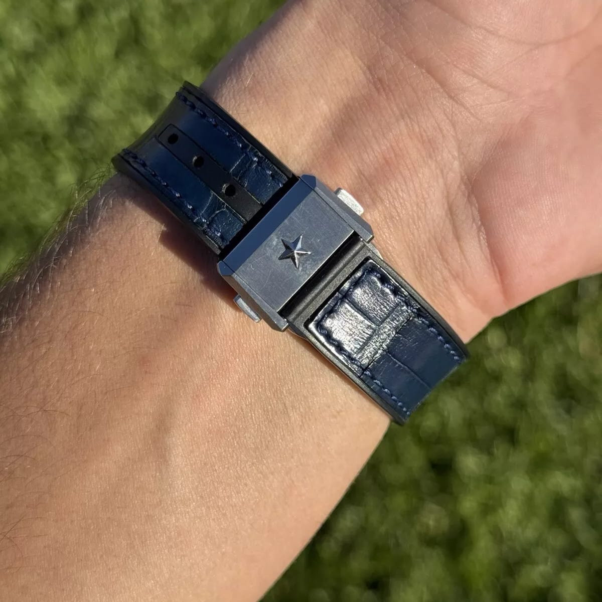 アラビアンナイトウ 52021) Zenith Defy Classic Titanium 
