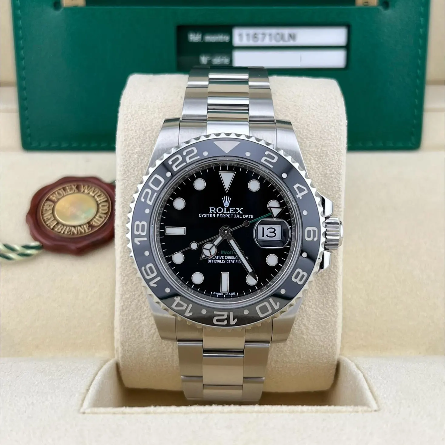 2010 Rolex GMT-Master II / Black 116710LN-0001 Listing Image 2