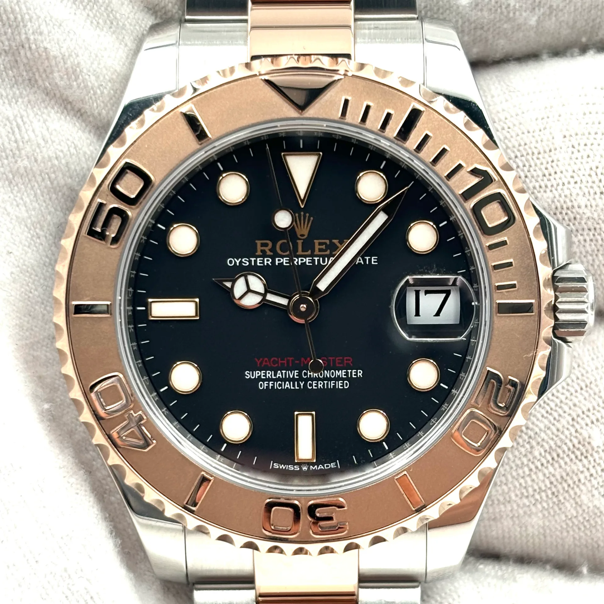 Auction 2022 Rolex Yacht Master 37 Two Tone Black 268621 0004 Bezel