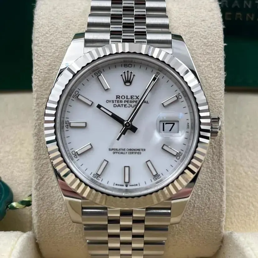 2025 Rolex Datejust 41 Fluted / White / Jubilee 126334-0010