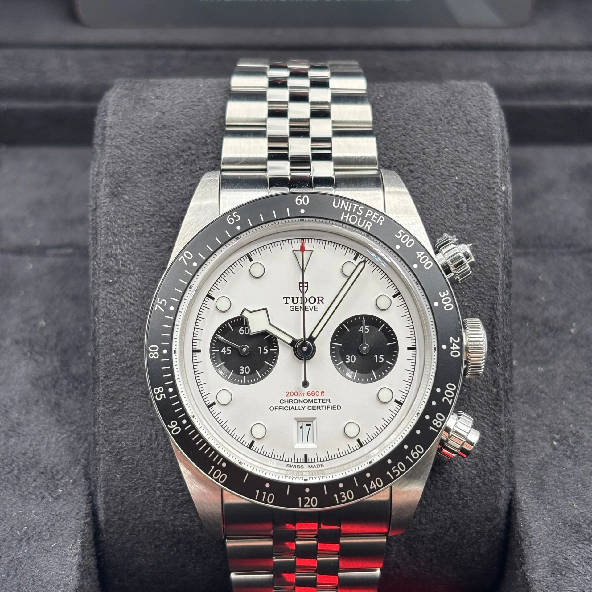 2025 Tudor Heritage Black Bay Chronograph Panda 41 Steel / White/Black / Bracelet M79360N-0014