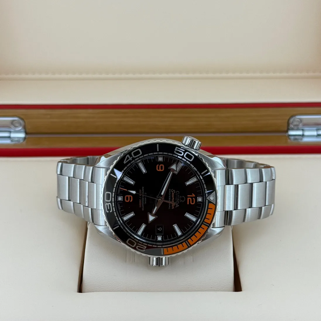 2020 Omega Seamaster Planet Ocean 215.30.44.21.01.002