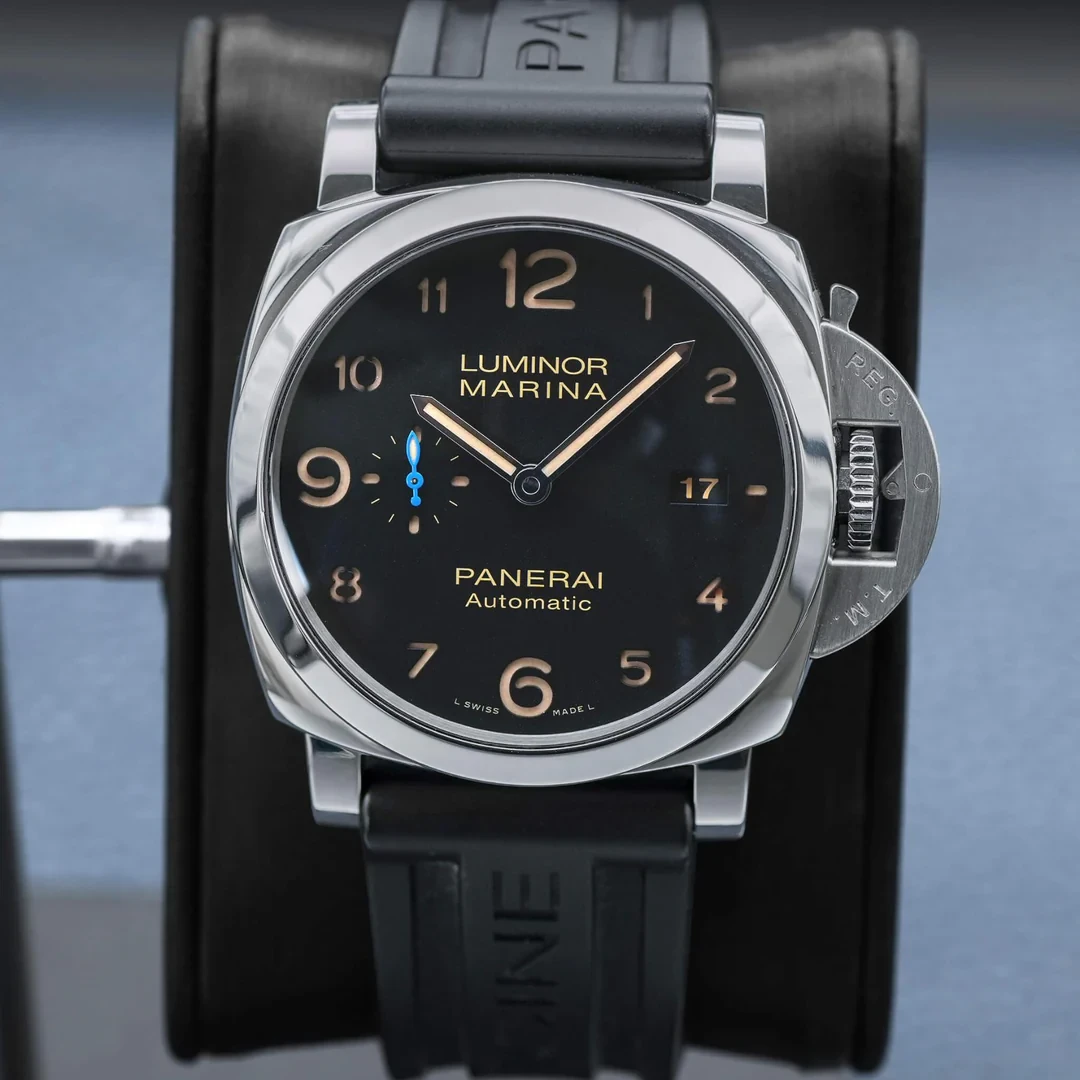 2018 Panerai Luminor 1950 44 3 Days Automatic Stainless Steel / Black / Dirty Dial PAM01359