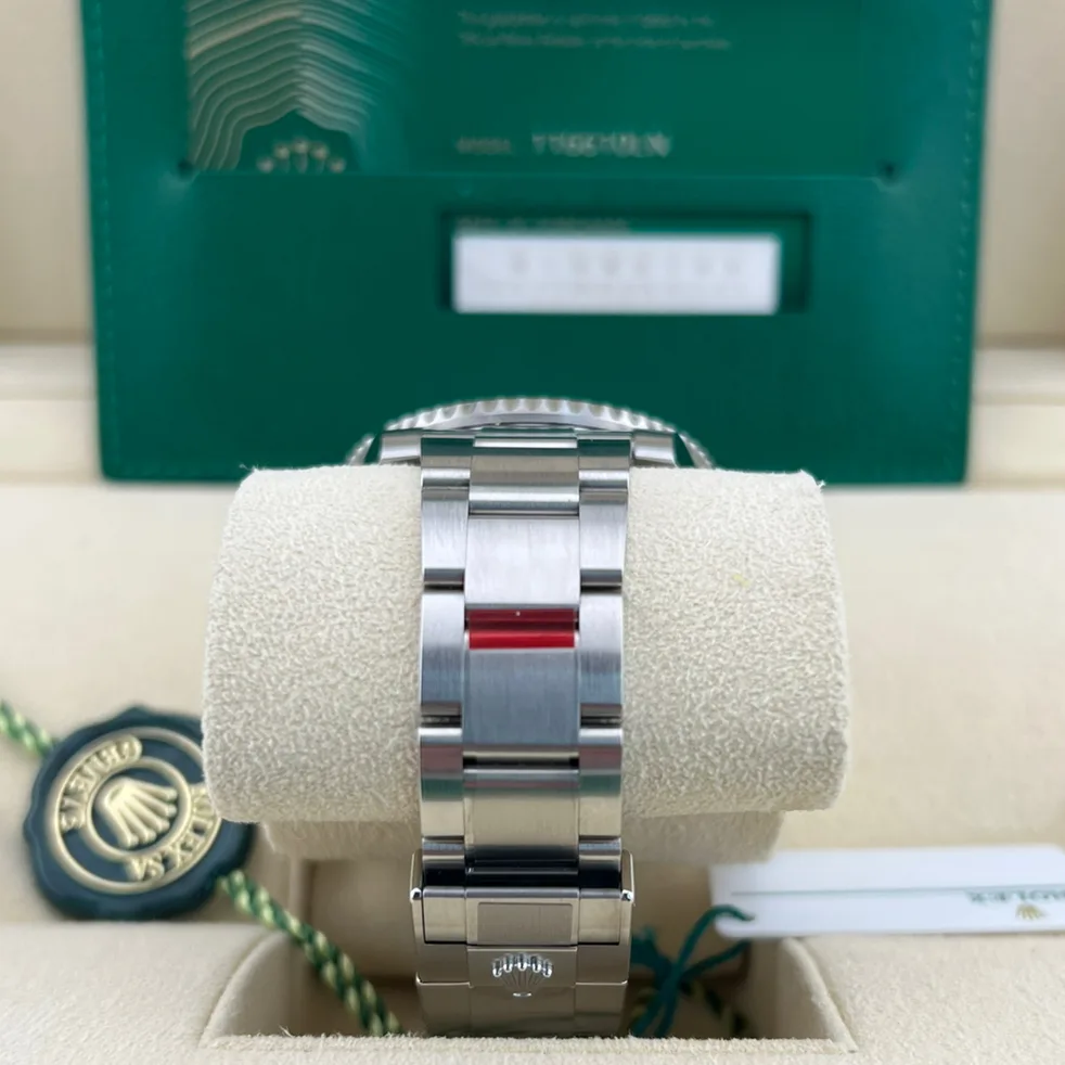 Rolex Submariner Date 116610LN Listing Image 5