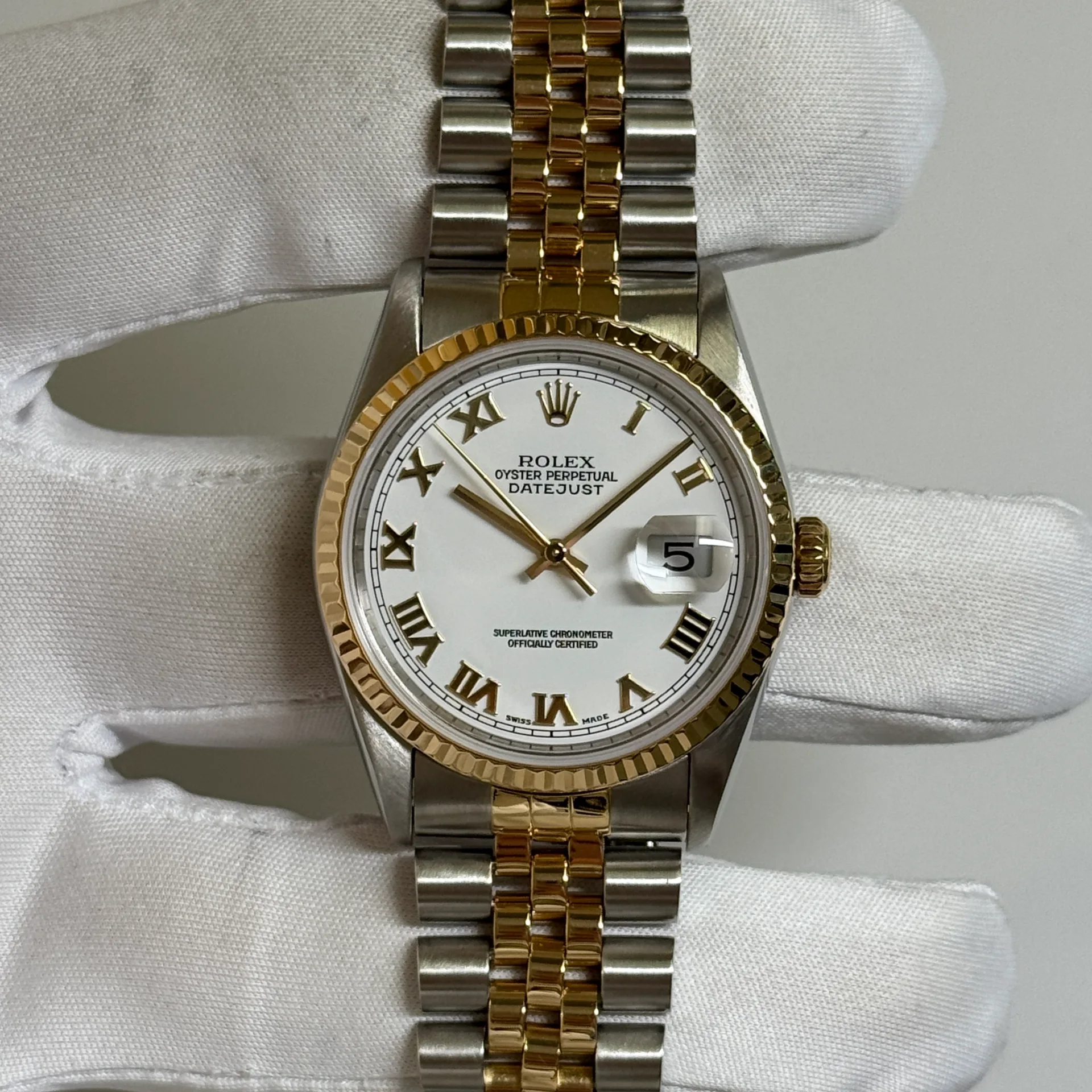Rolex Datejust 36 Two-Tone / Fluted / White / Roman / Jubilee 16233