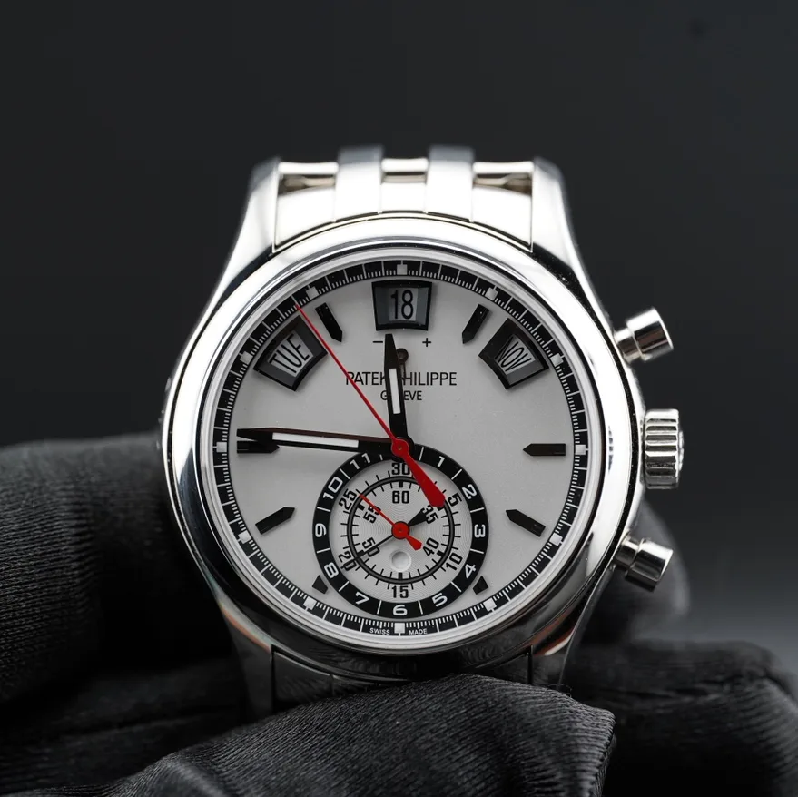 2018 Patek Philippe Annual Calendar Flyback Chronograph Steel / White 5960/1A-001