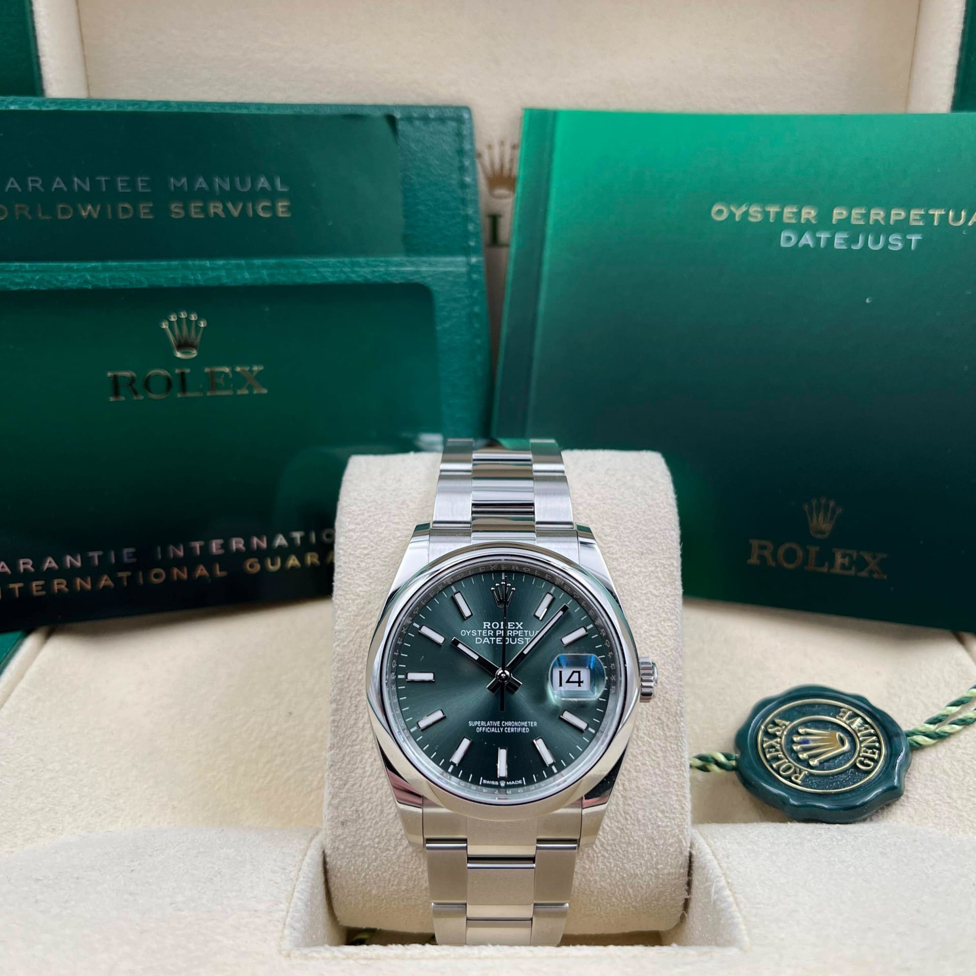 パリコレクション Green Mint / Smooth 36 Datejust Rolex / 126200-0024 Oyster 時計