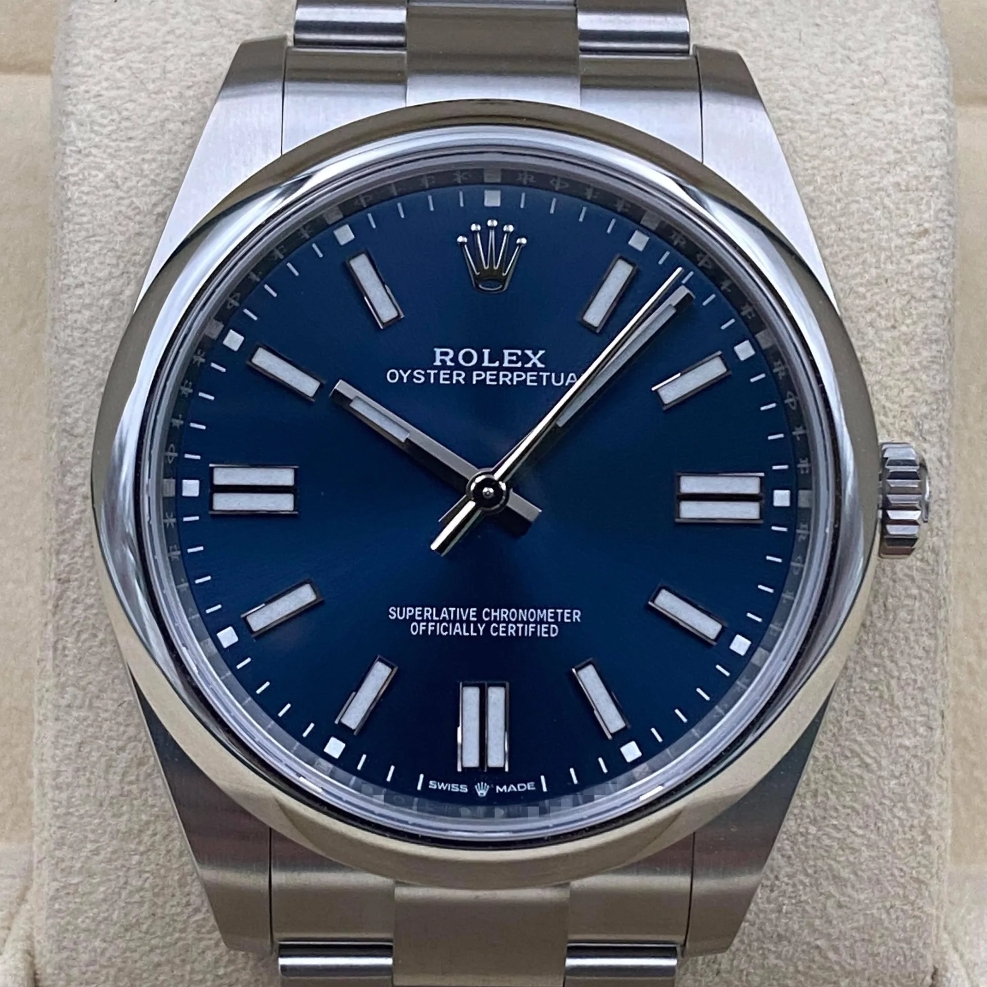 Rolex Oyster Perpetual 41 Blue 124300-0003 Listing Image 1