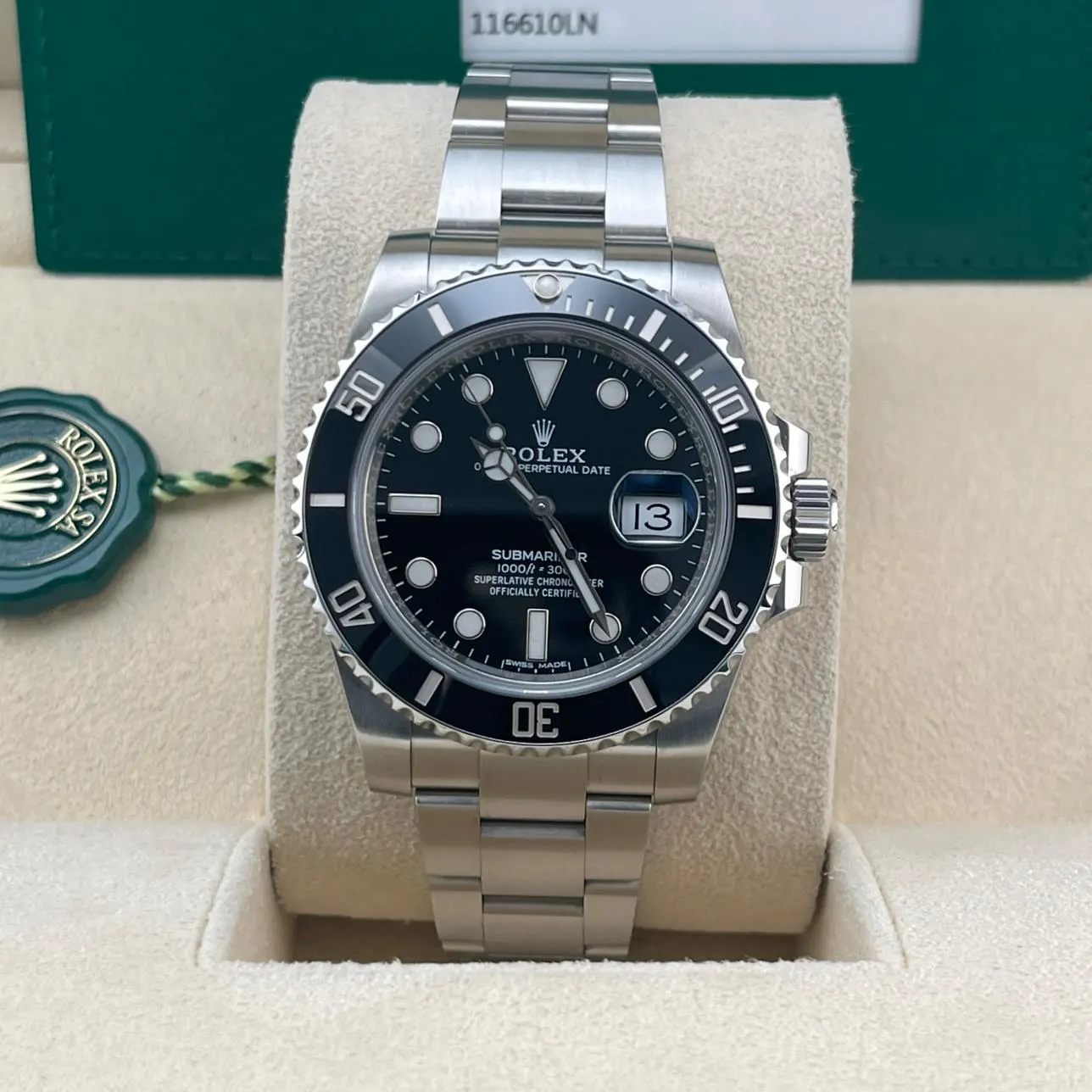 2018 Rolex Submariner Date 116610LN Listing Image 2