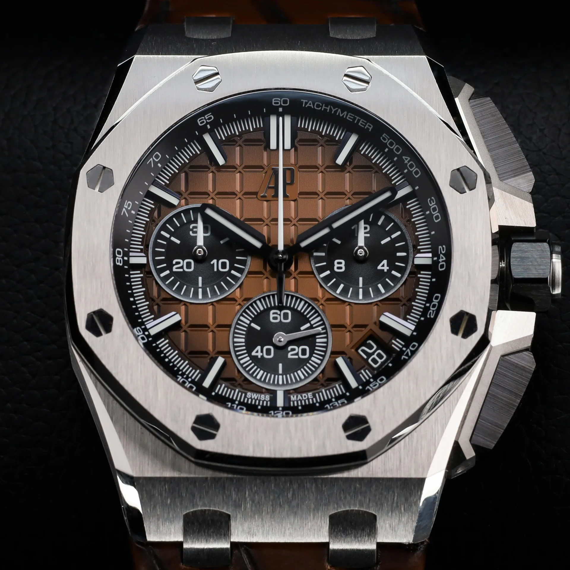 Audemars Piguet 輸入品 First Look: The AP Royal Oak Perpetual Calendar Openworked 150th