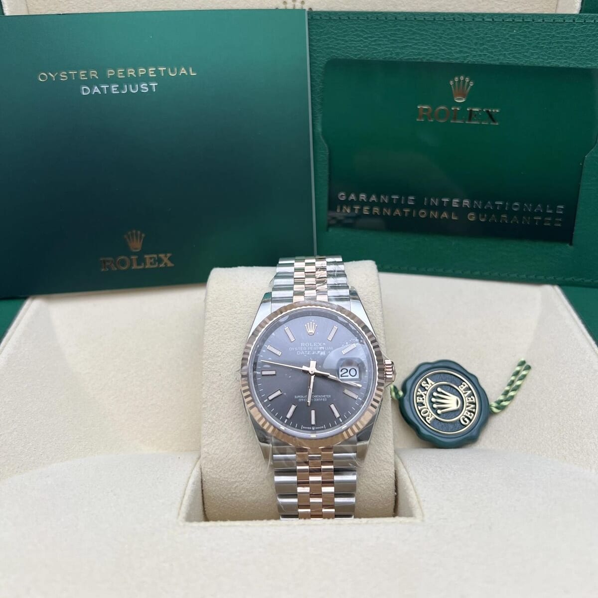 Rolex Datejust 36 Two-Tone Fluted / Slate / Jubilee 126231 Rolex Datejust 36 Two-Tone Fluted / Slate / Jubilee 126231