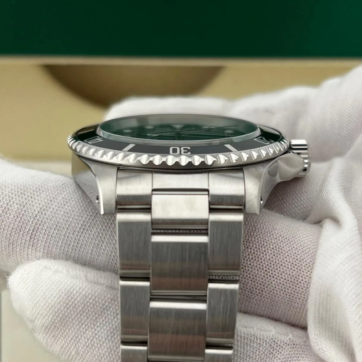 2000 Rolex Submariner No Date / SuperLuminova 14060 Listing Image 6