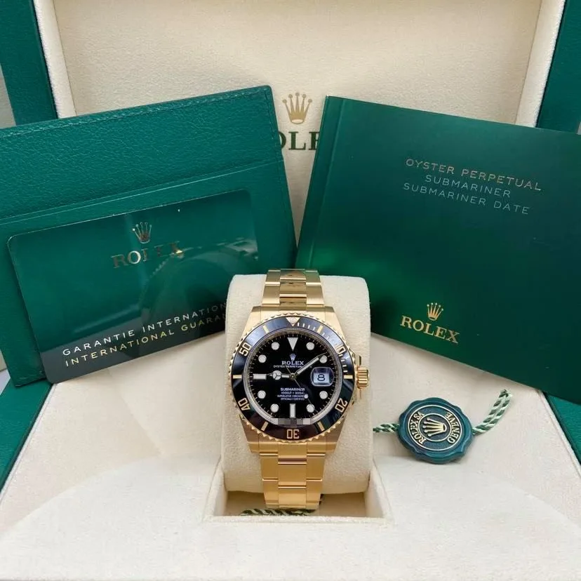 2022 Rolex Submariner Date Yellow Gold / Black 126618LN-0002 Listing Image 5