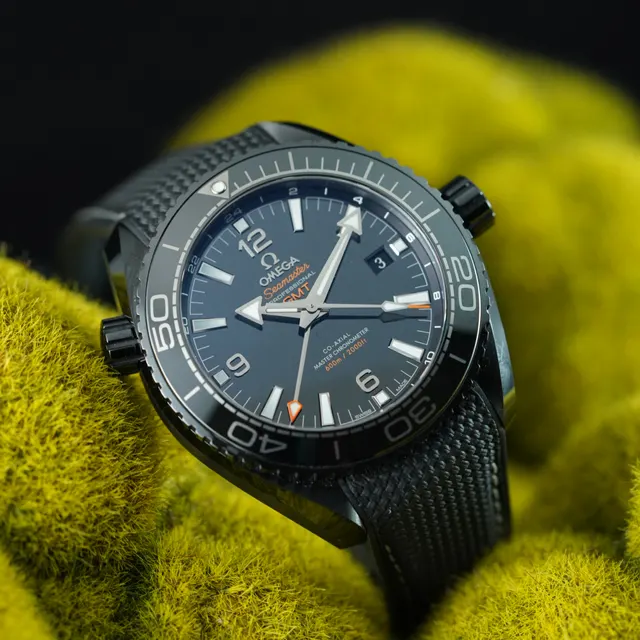 Omega Seamaster Planet Ocean 600M Co-Axial 45.5 Master Chronometer GMT Deep Black 215.92.46.22.01.001