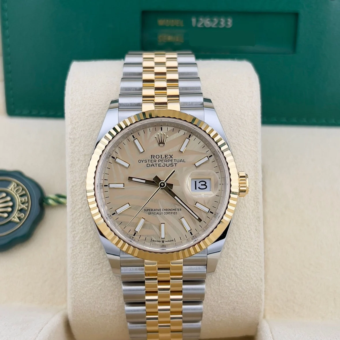 2021 Rolex Datejust 36 Two-Tone Fluted / Palm-Motif / Jubilee 126233-0037 Listing Image
