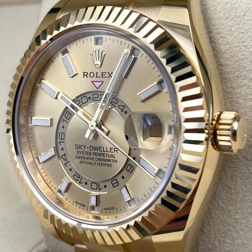 2022 Rolex Sky-Dweller Yellow Gold / Champagne / Oyster 326938-0003 Listing Image 2