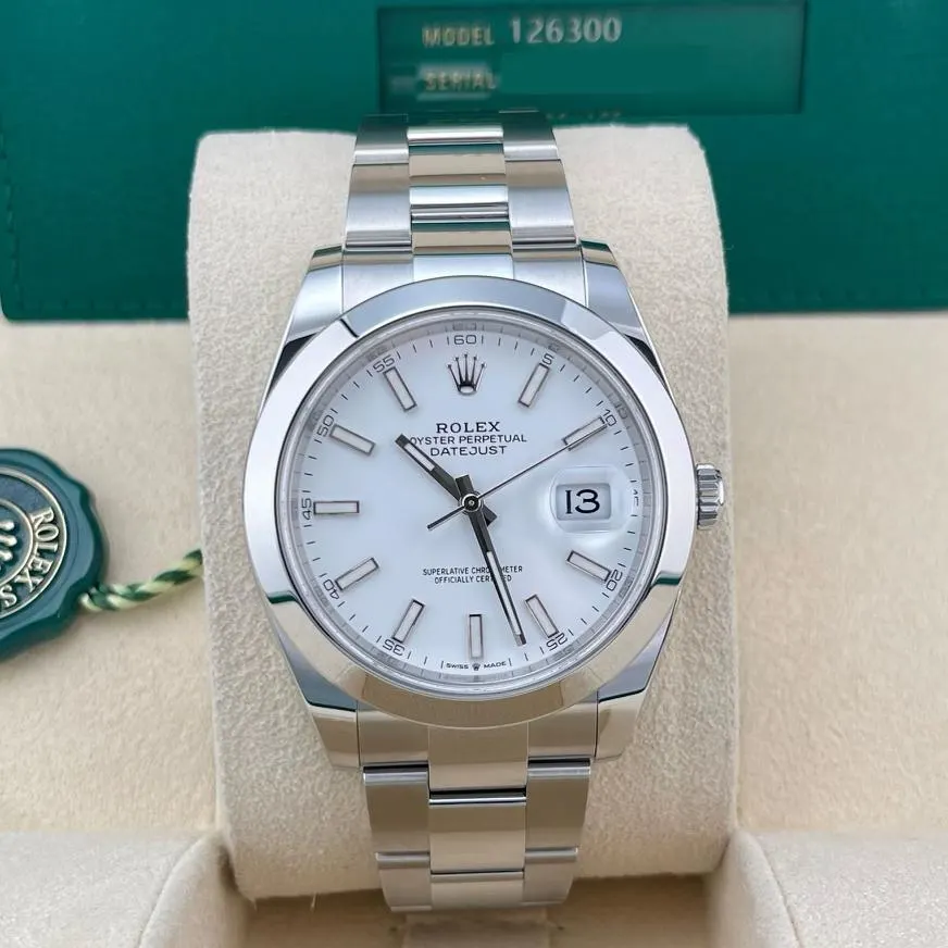 2023 Rolex Datejust 41 Smooth / White / Oyster 126300-0005 Listing Image 1