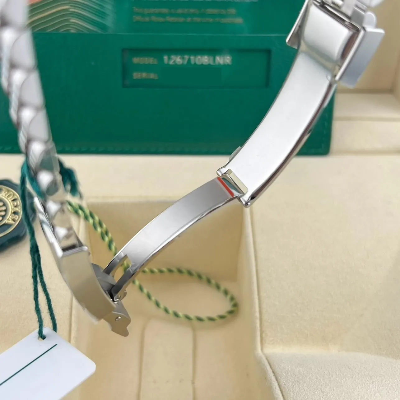 2020 Rolex GMT-Master II "Batgirl" 126710BLNR-0002 Listing Image 7