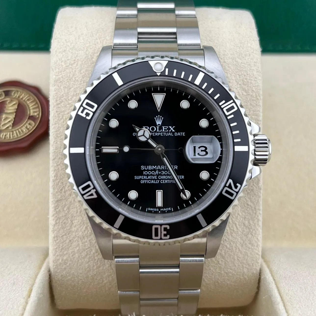 2006 Rolex Submariner Date / SuperLuminova 16610 Listing Image 1