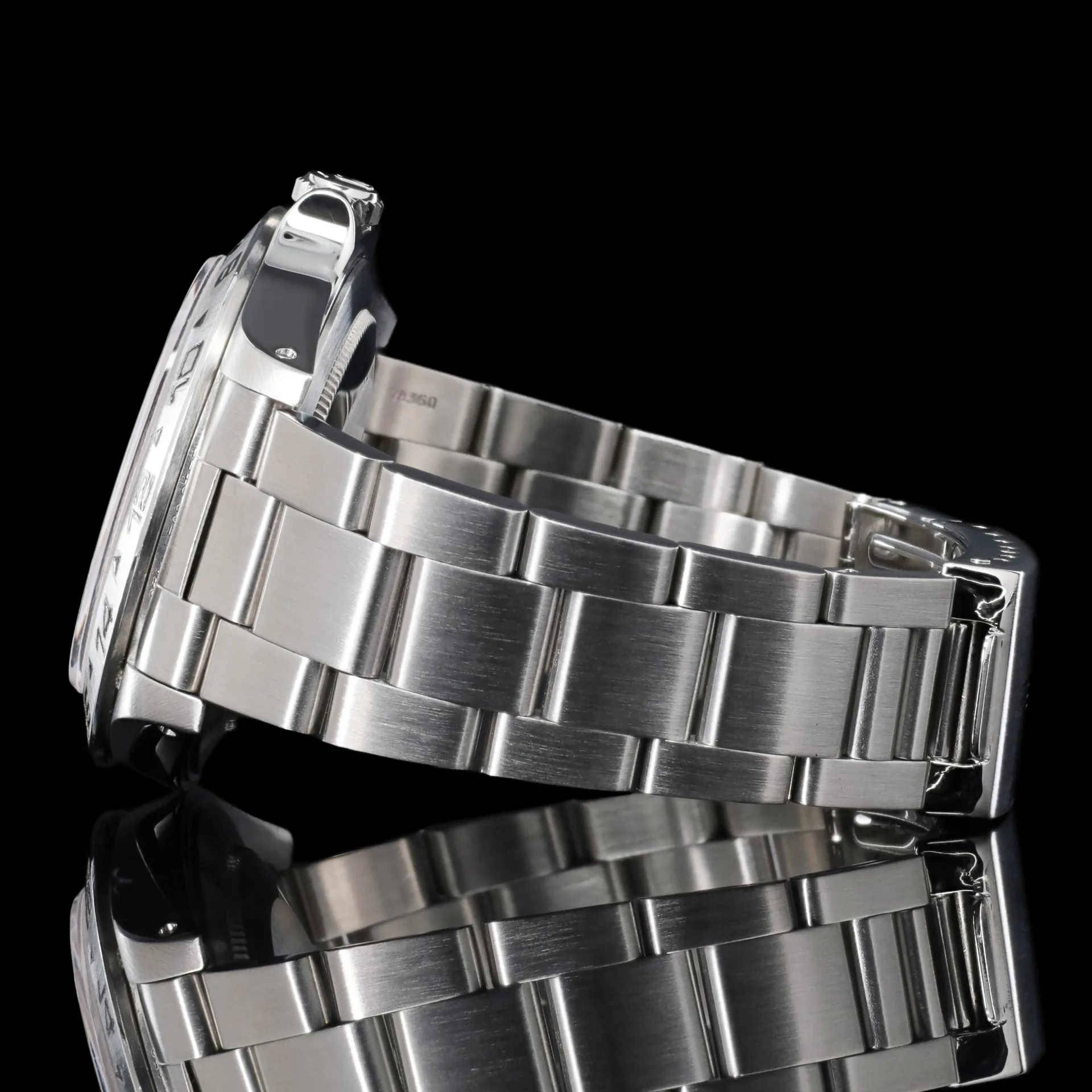 Auction: 1986 Rolex Explorer II Black 16550 | Bezel