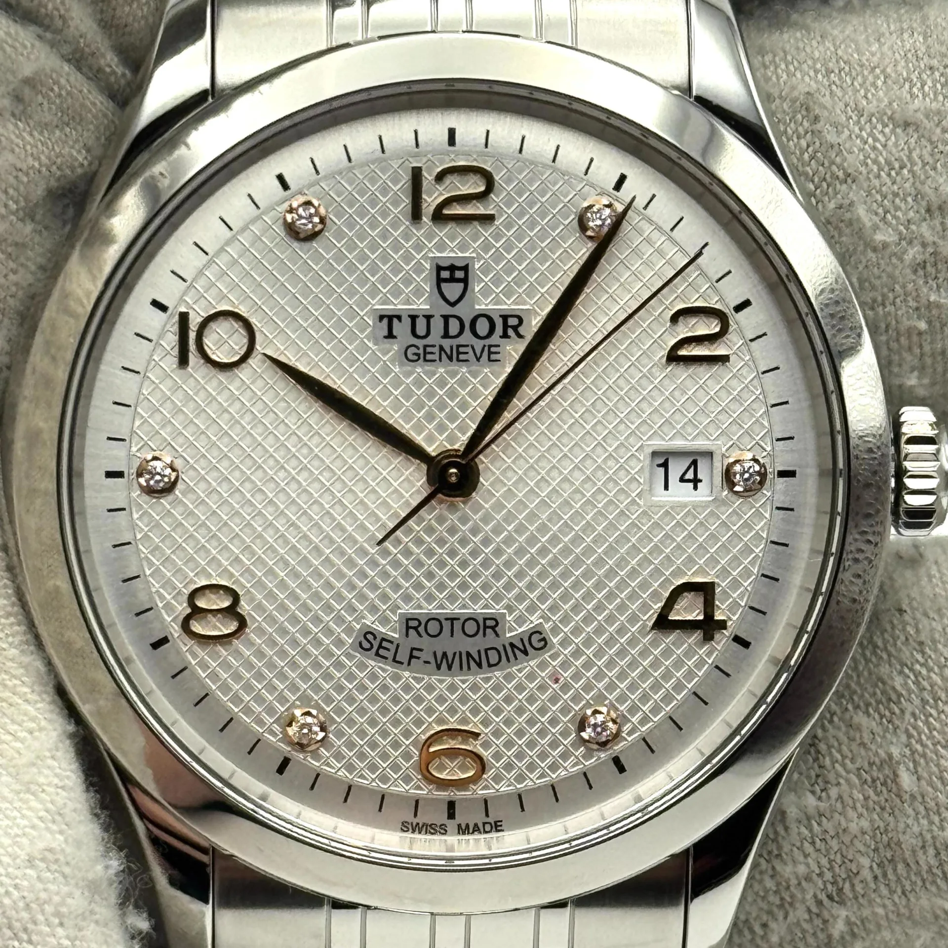 2025 Tudor 1926 39 Smooth / Silver Embossed / Diamond-Set / Bracelet M91550-0003