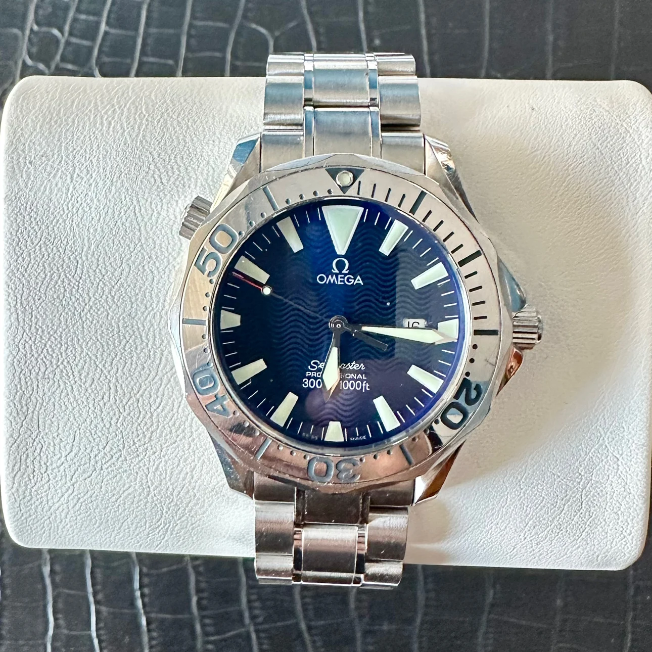Omega Seamaster Diver 300M 41 Steel / Electric Blue / Bracelet 2265.80.00