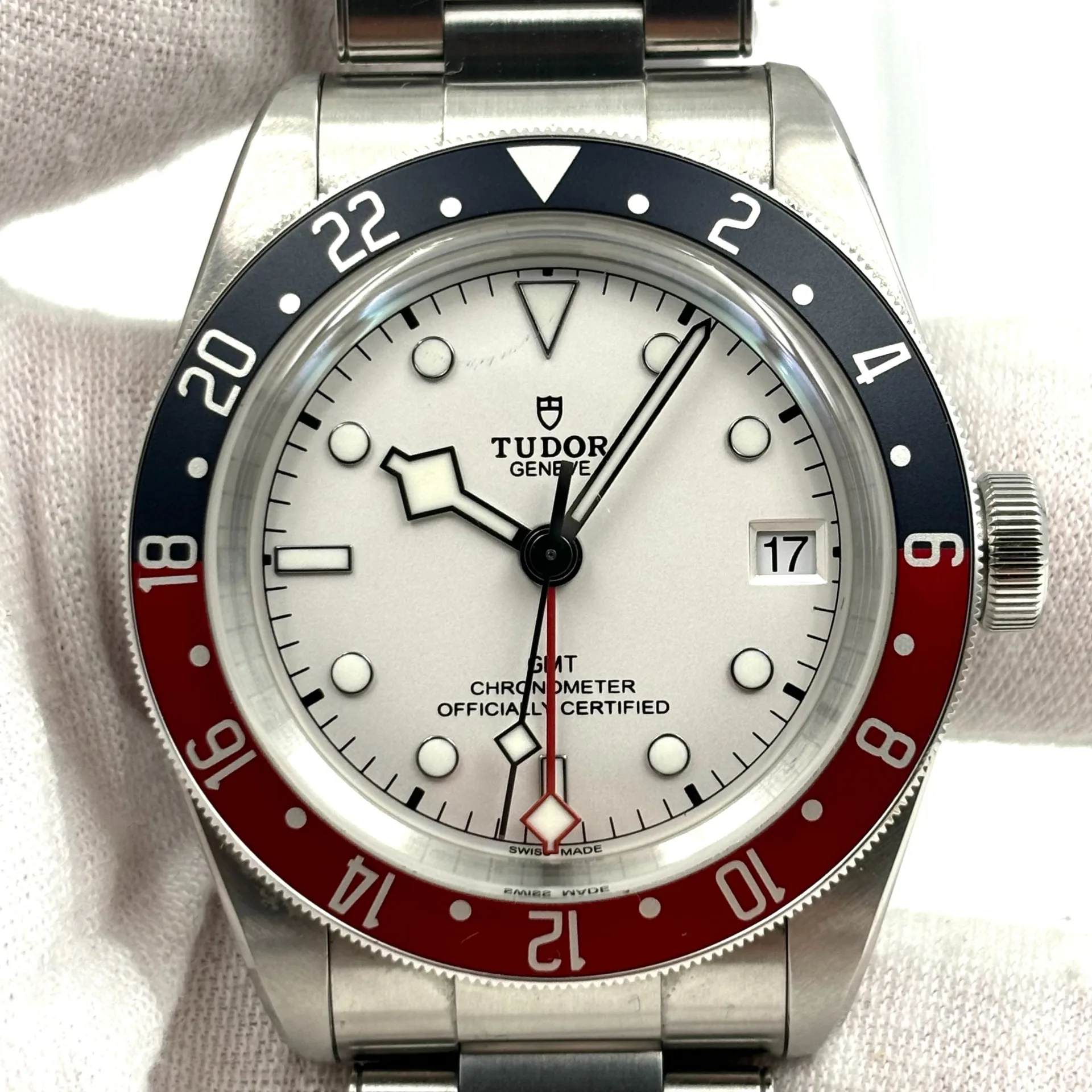 2024 Tudor Black Bay GMT Steel / Opaline / Bracelet M79830RB-0010