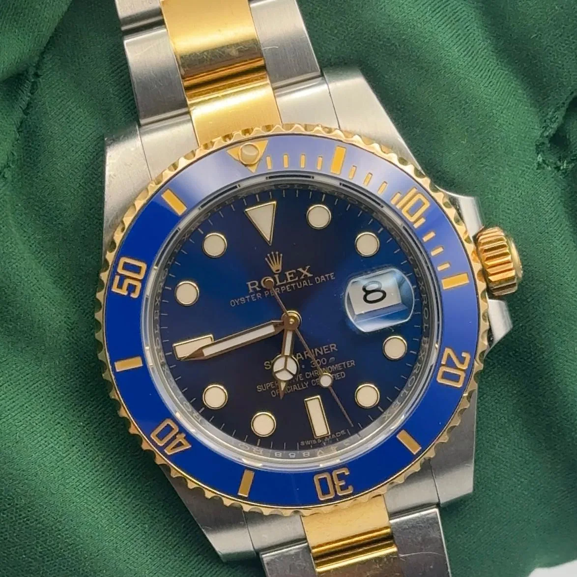 Rolex Submariner Date Two-Tone / Blue / Diamond-Set / Oyster 116613LB