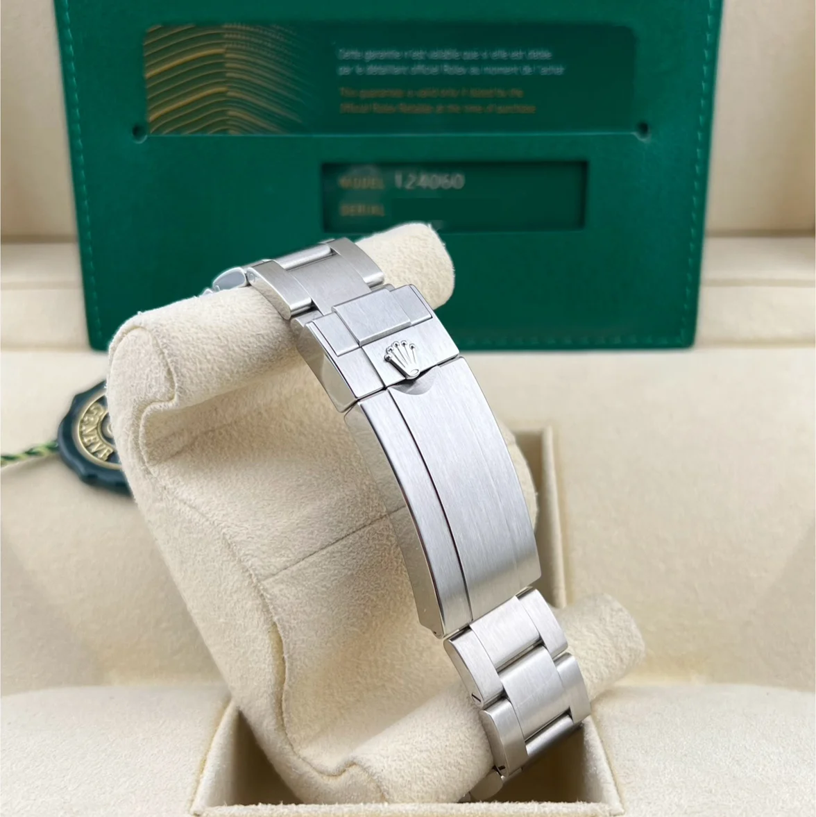 2021 Rolex Submariner 41 No Date 124060-0001 Listing Image 4