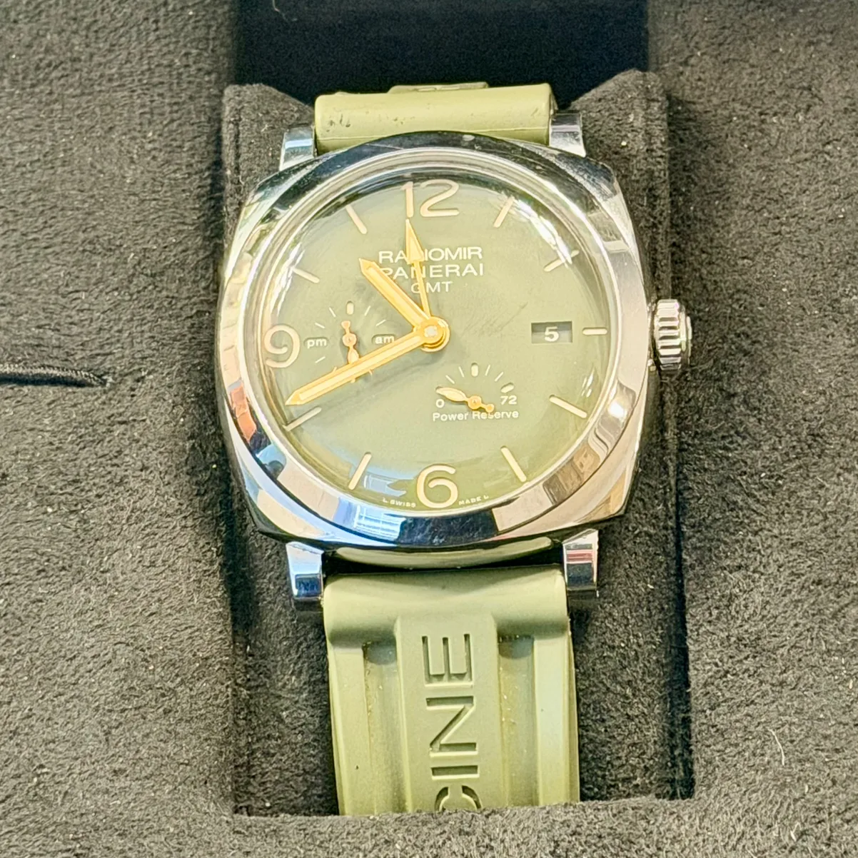 2019 Panerai Radiomir 1940 45 GMT Power Reserve Stainless Steel / Military Green PAM00999