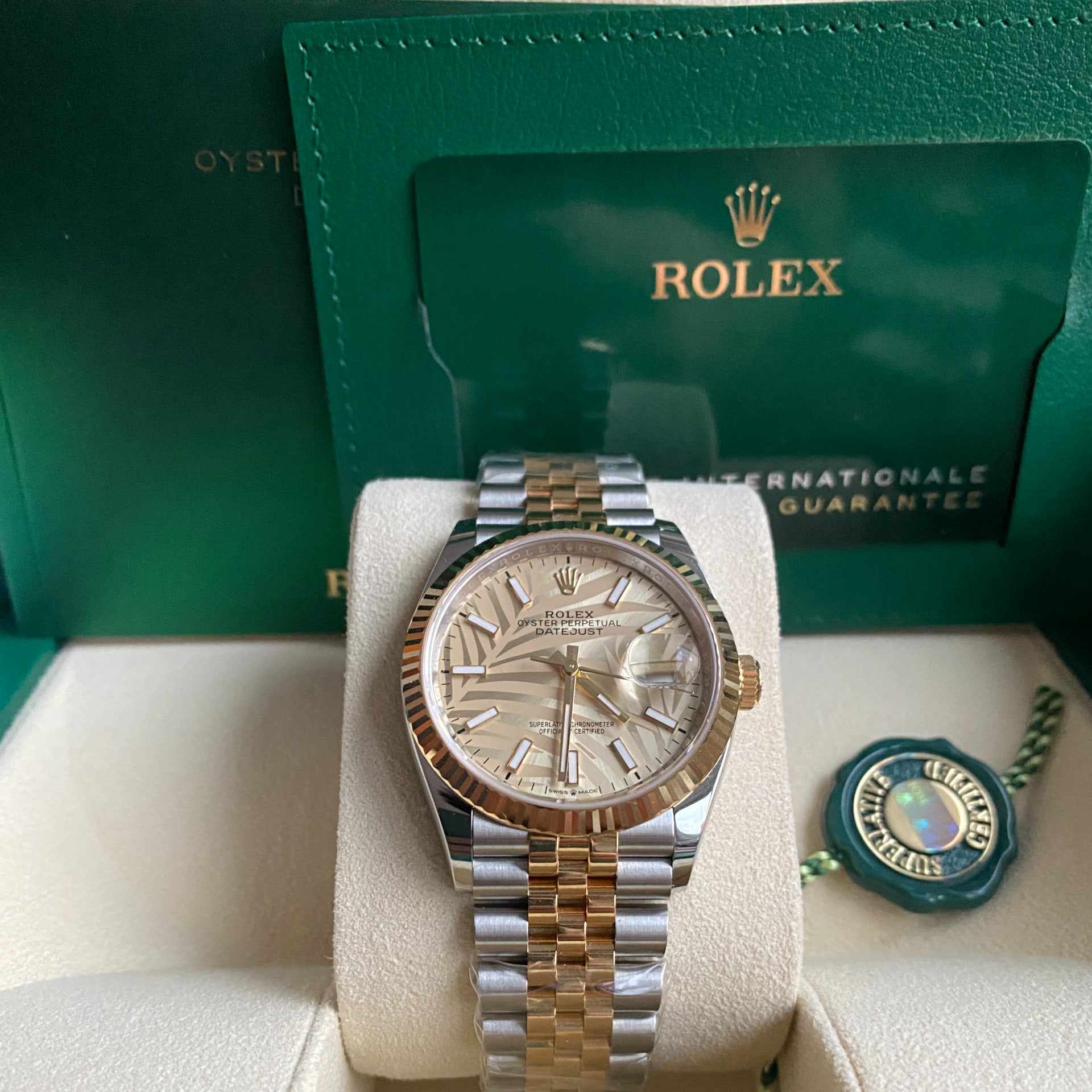 Rolex Datejust 36 Two Tone Fluted Palm Motif Jubilee 126233 0037