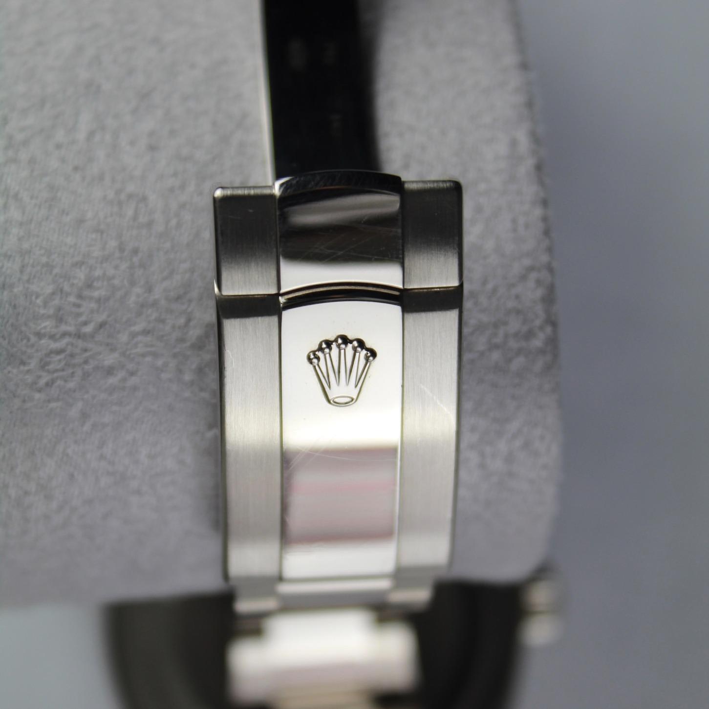 Rolex Sky-Dweller White Gold / Ivory / Roman / Oyster 326939-0001