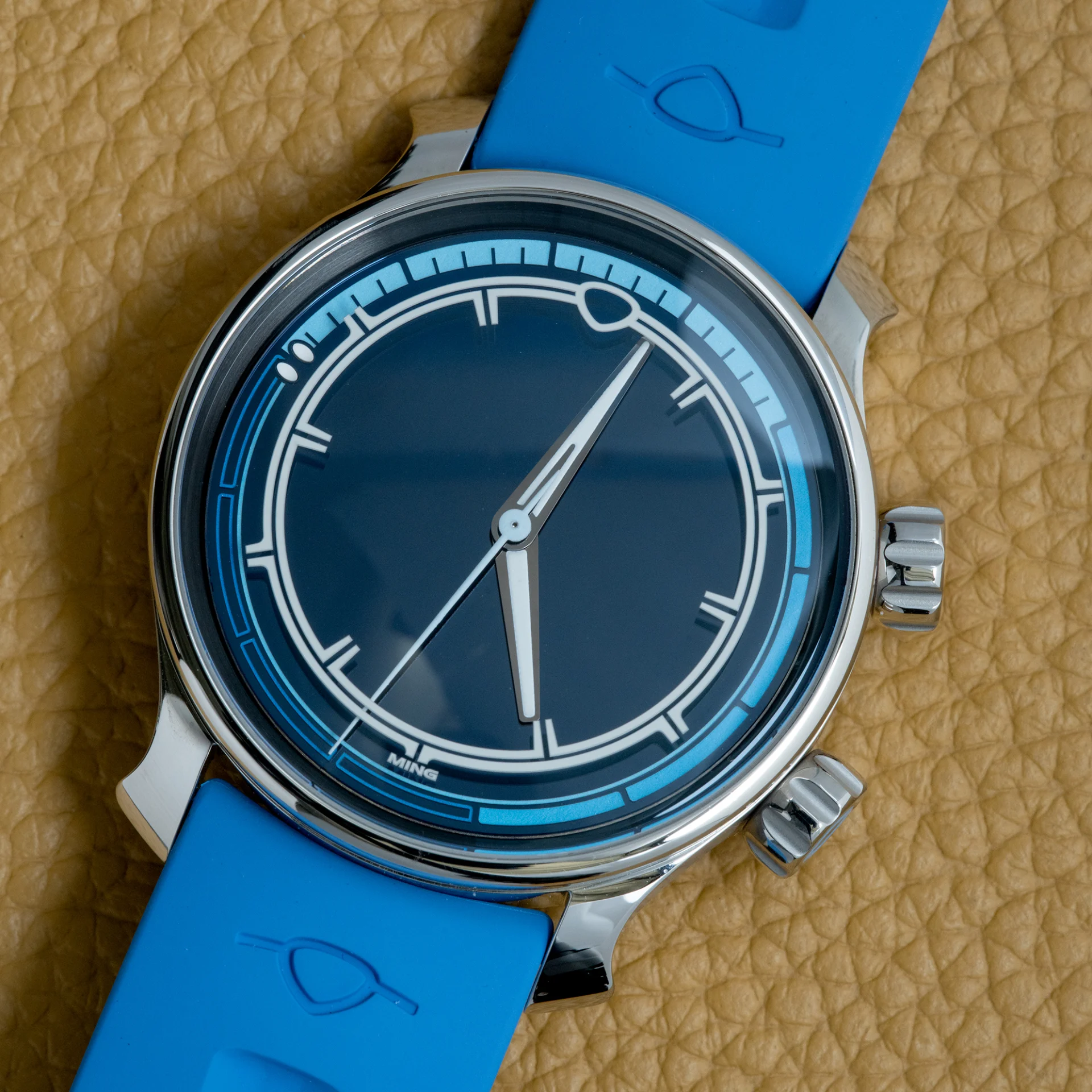 2025 Ming 37.09 Bluefin 38 Steel / Blue / Strap 37.09 Bluefin