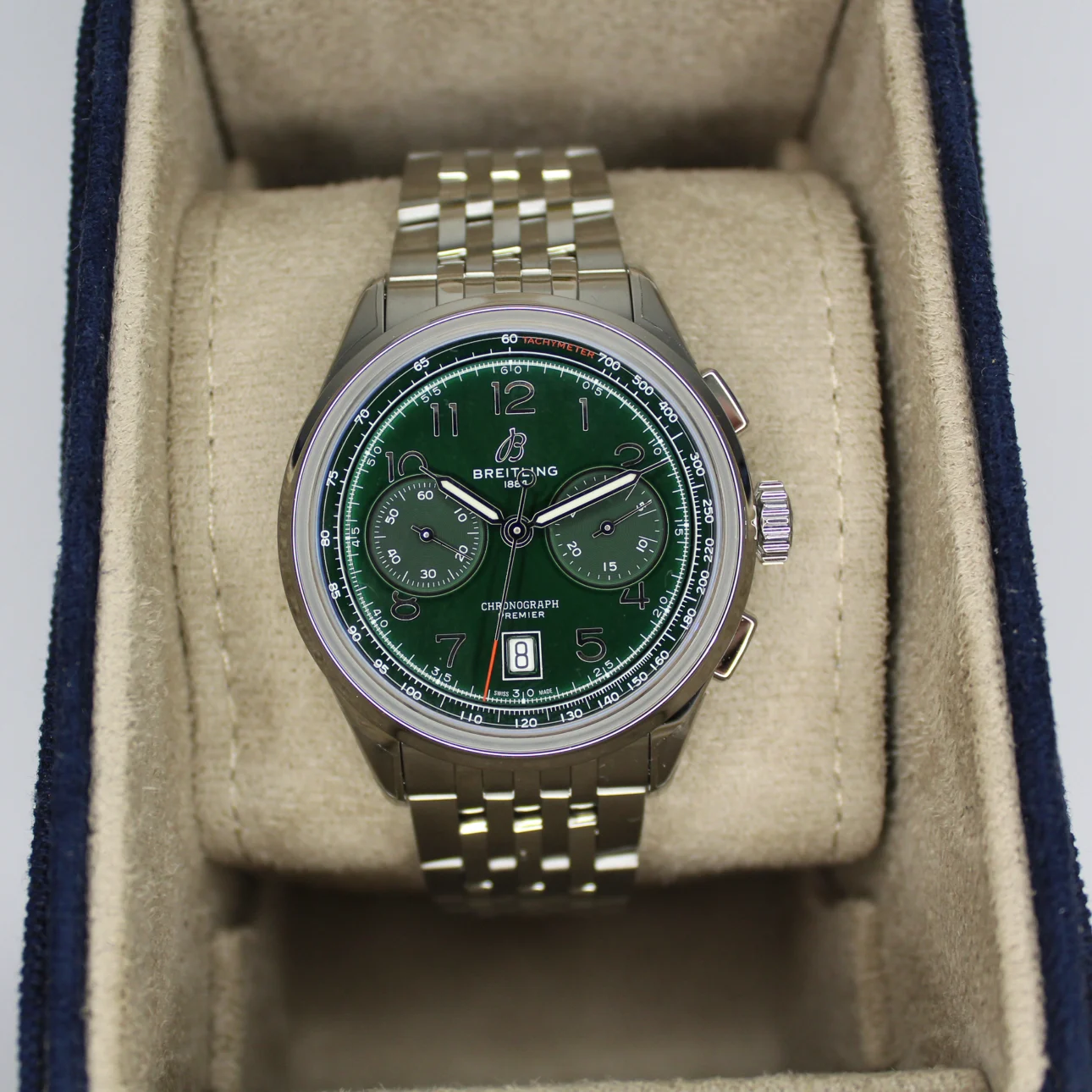 Breitling Premier B01 Chronograph Steel / Green / Bracelet AB0145371L1A1