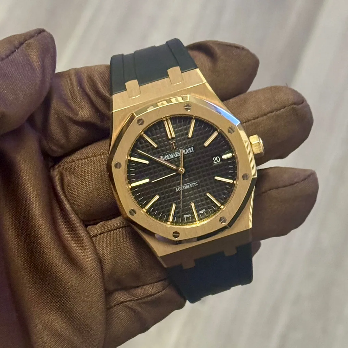 2012 Audemars Piguet Royal Oak 41 Rose Gold / Black / Alligator 15400OR.OO.D002CR.01