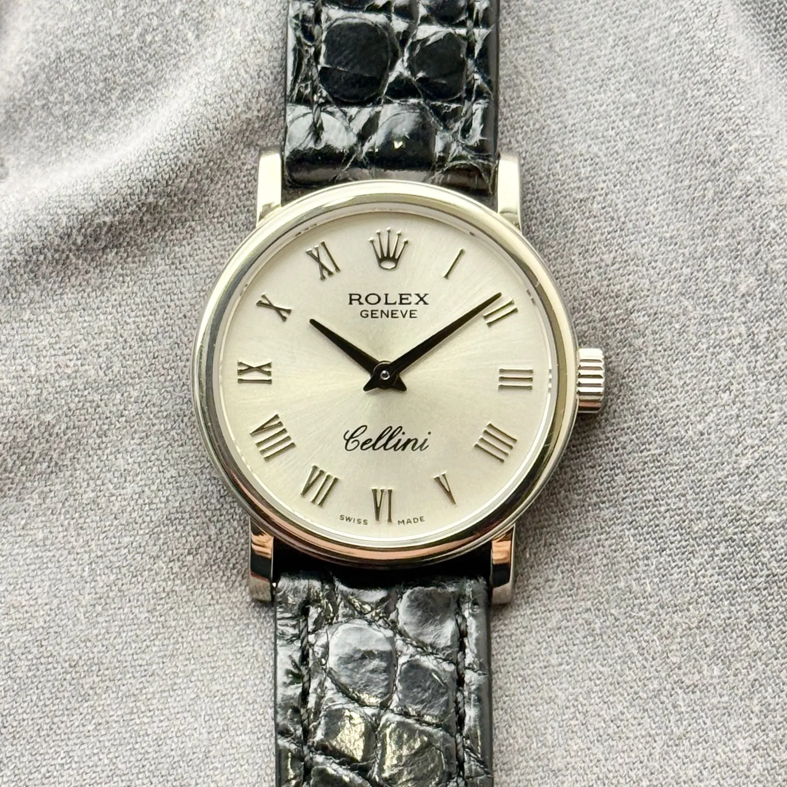 2009 Rolex Cellini 26 White Gold / Silver / Roman / Strap 6110/9