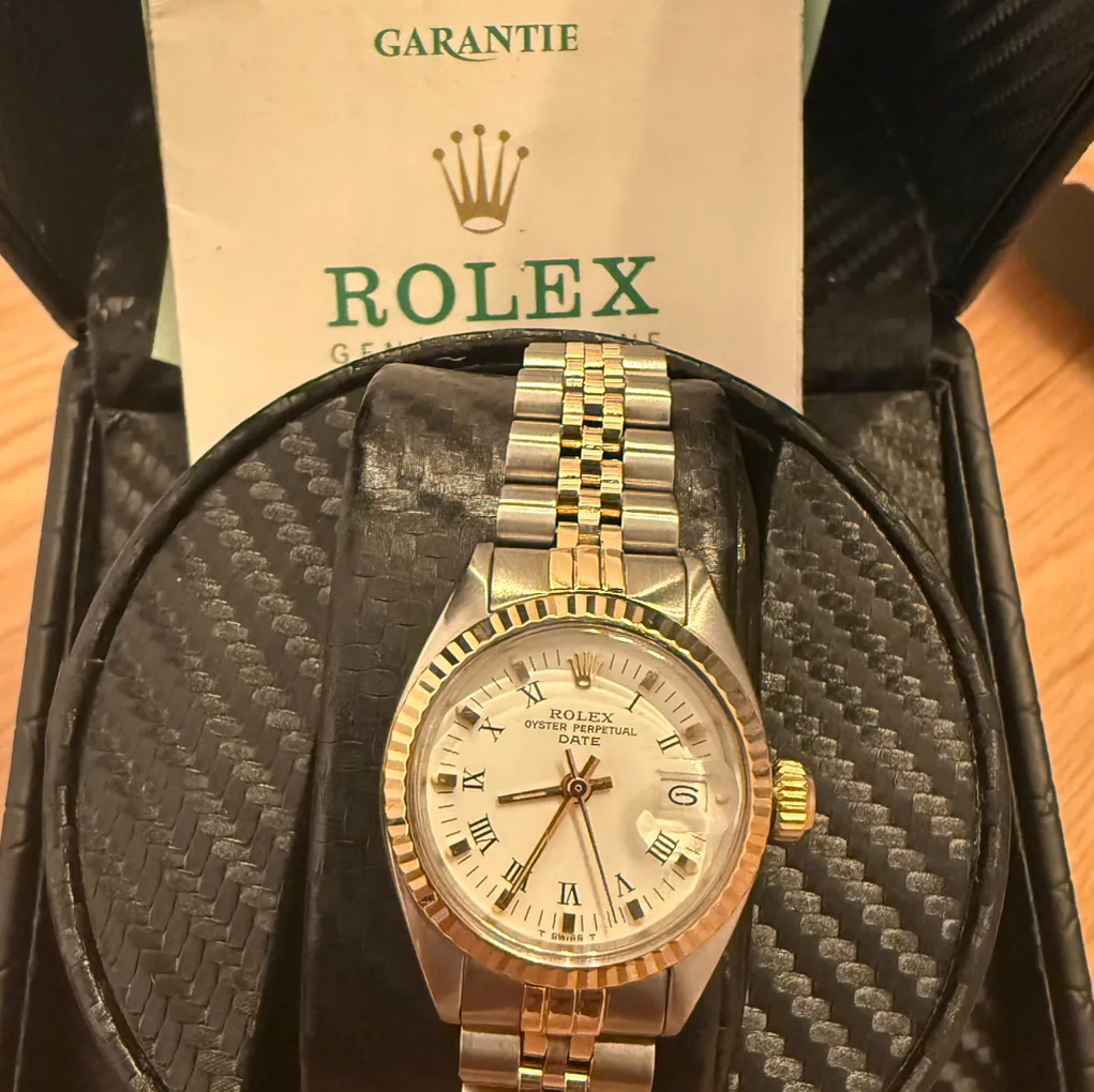 1978 Rolex Date Two-Tone / Fluted / White / Roman / Jubilee 6917