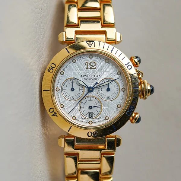 Cartier Pasha de Cartier Chronograph 38 Yellow Gold / Silvered / Arabic / Bracelet W30140D1  / 2111