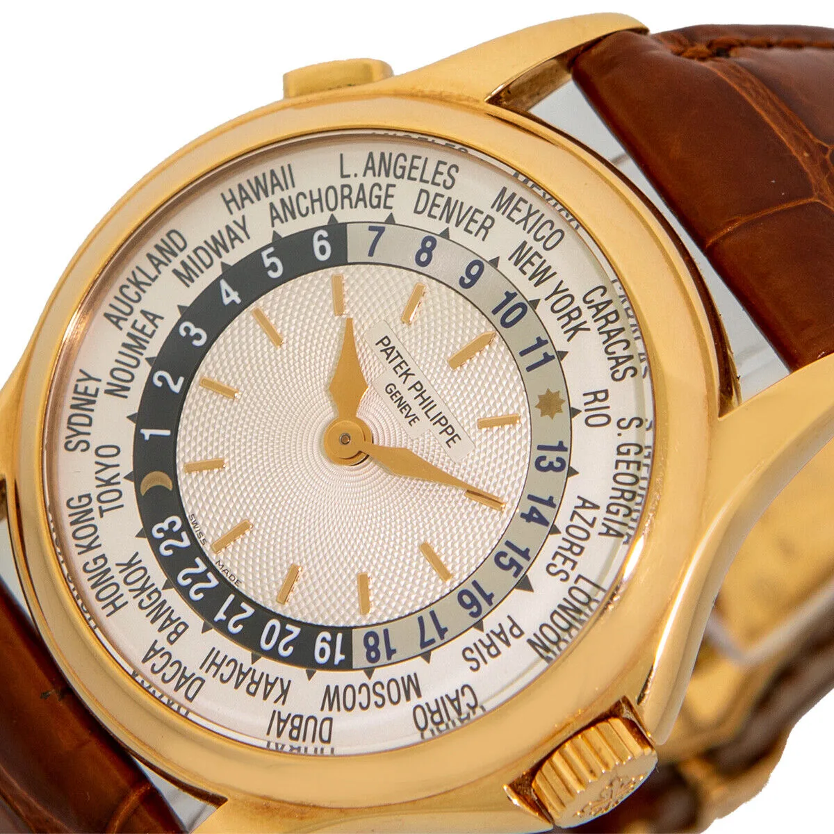 2000 Patek Philippe World Time Rose Gold / Silvered 5110R-001 Listing Image 2