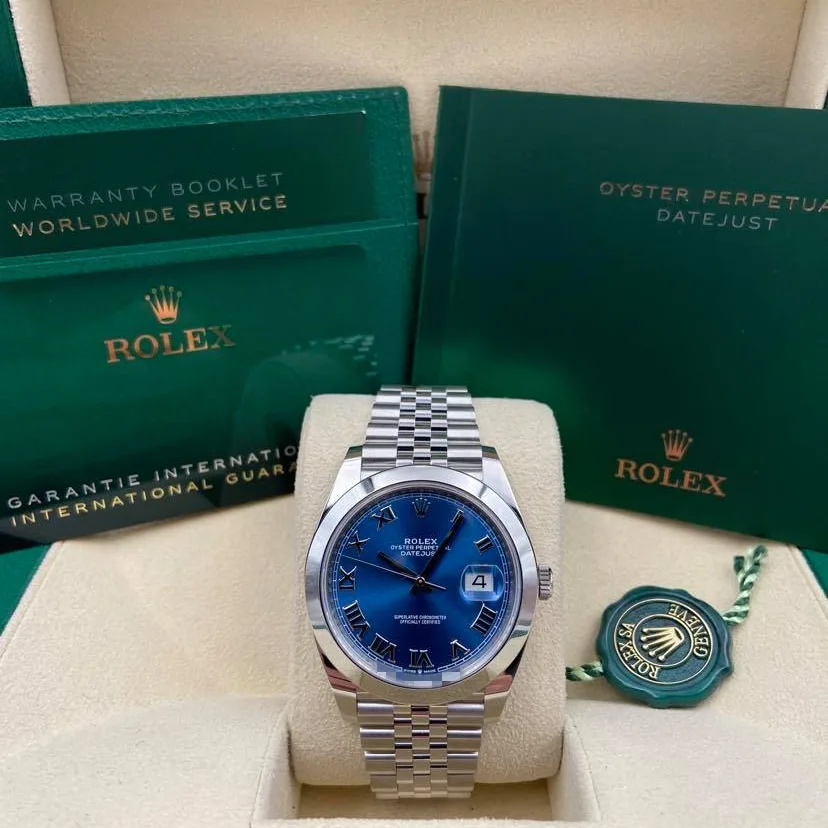 2022 Rolex Datejust 41 Smooth / Blue / Roman / Jubilee 126300-0018 Listing Image 5
