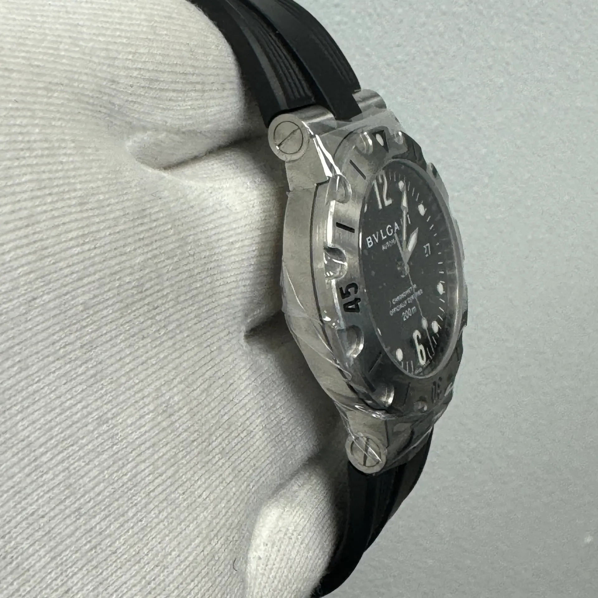 Auction: Bvlgari Diagono Scuba 38 Steel / Black / Rubber