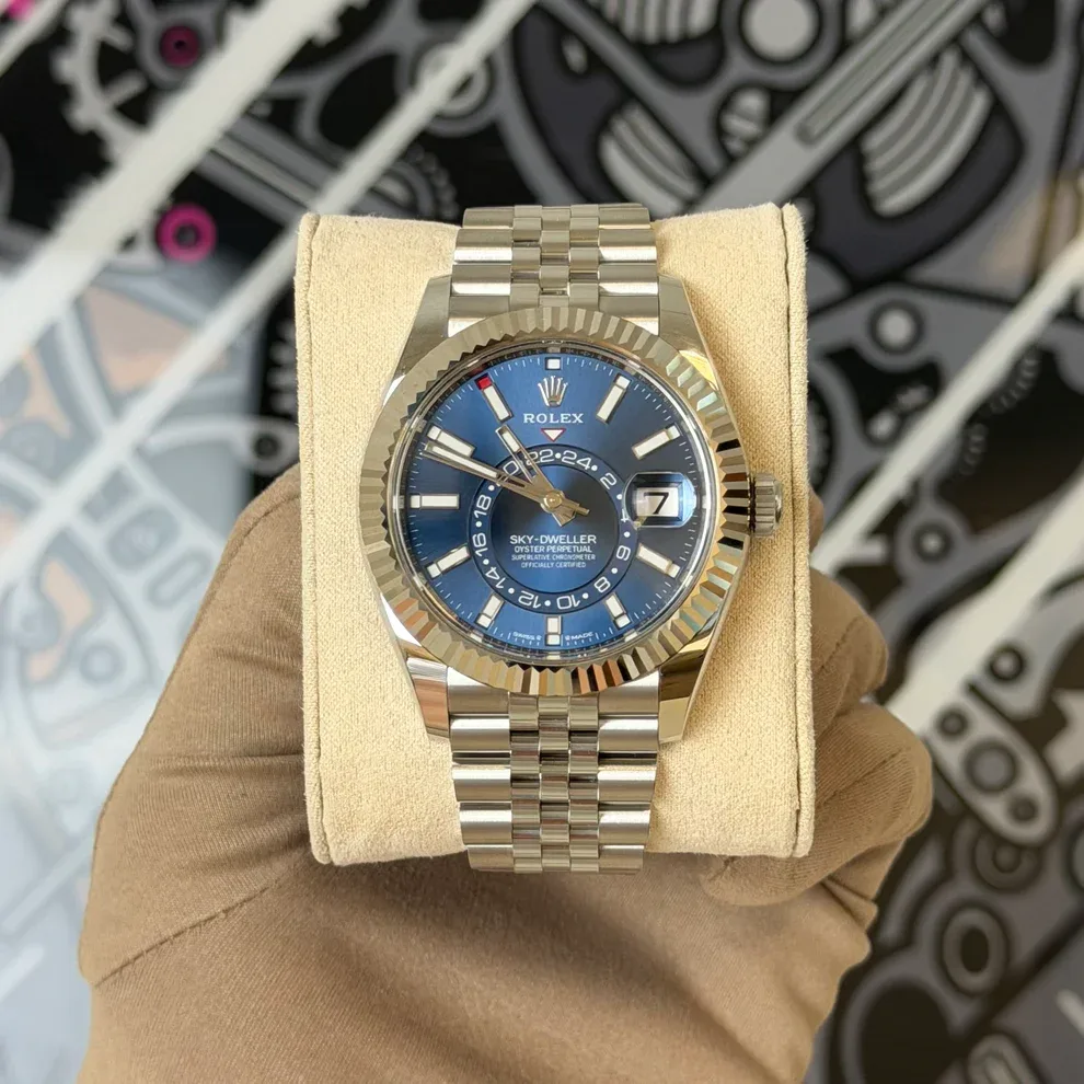 Rolex Sky-Dweller 42 Steel / Fluted / Blue / Jubilee 336934-0006