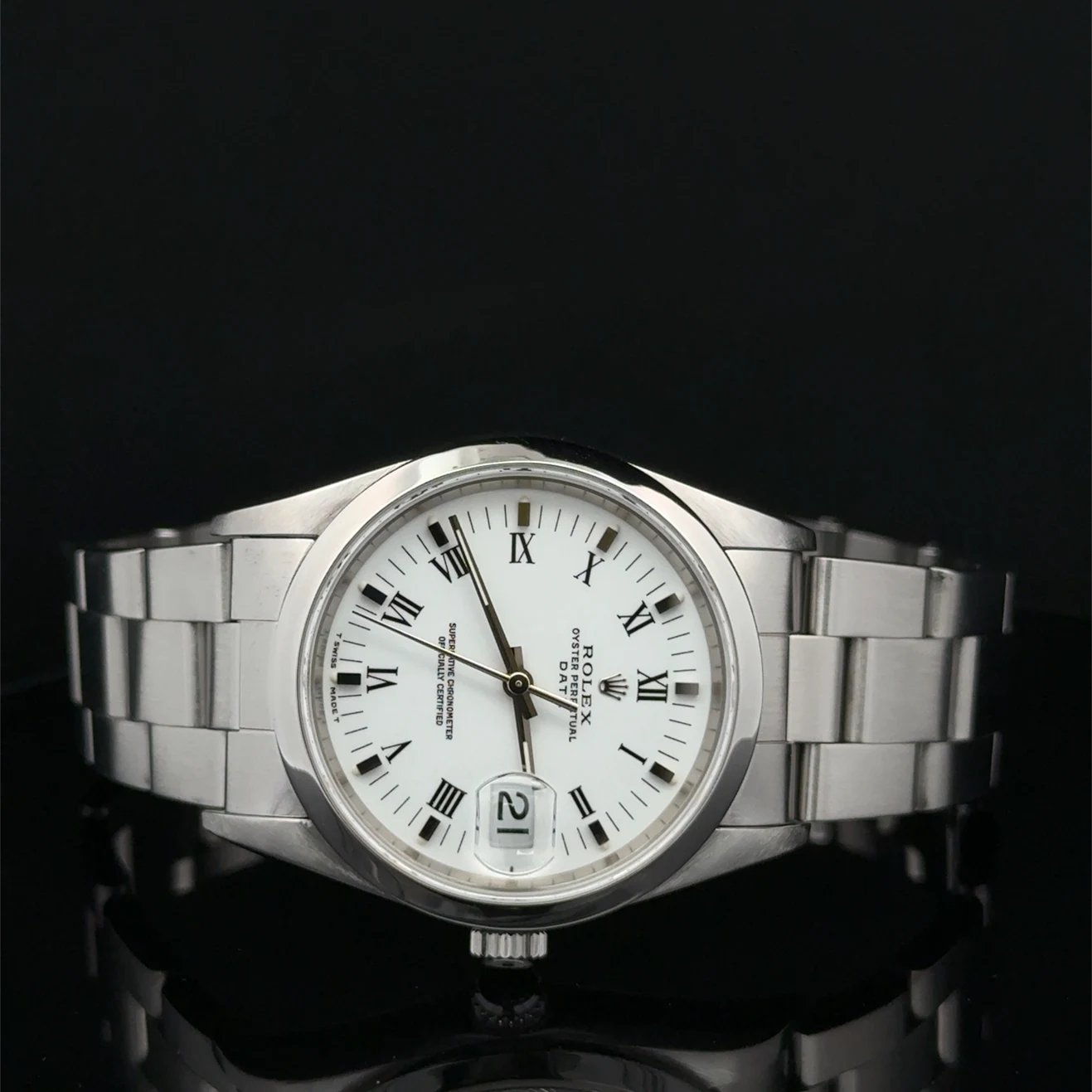 1995 Rolex Oyster Perpetual Date 34 Steel / Smooth / White / Roman / Oyster 15200