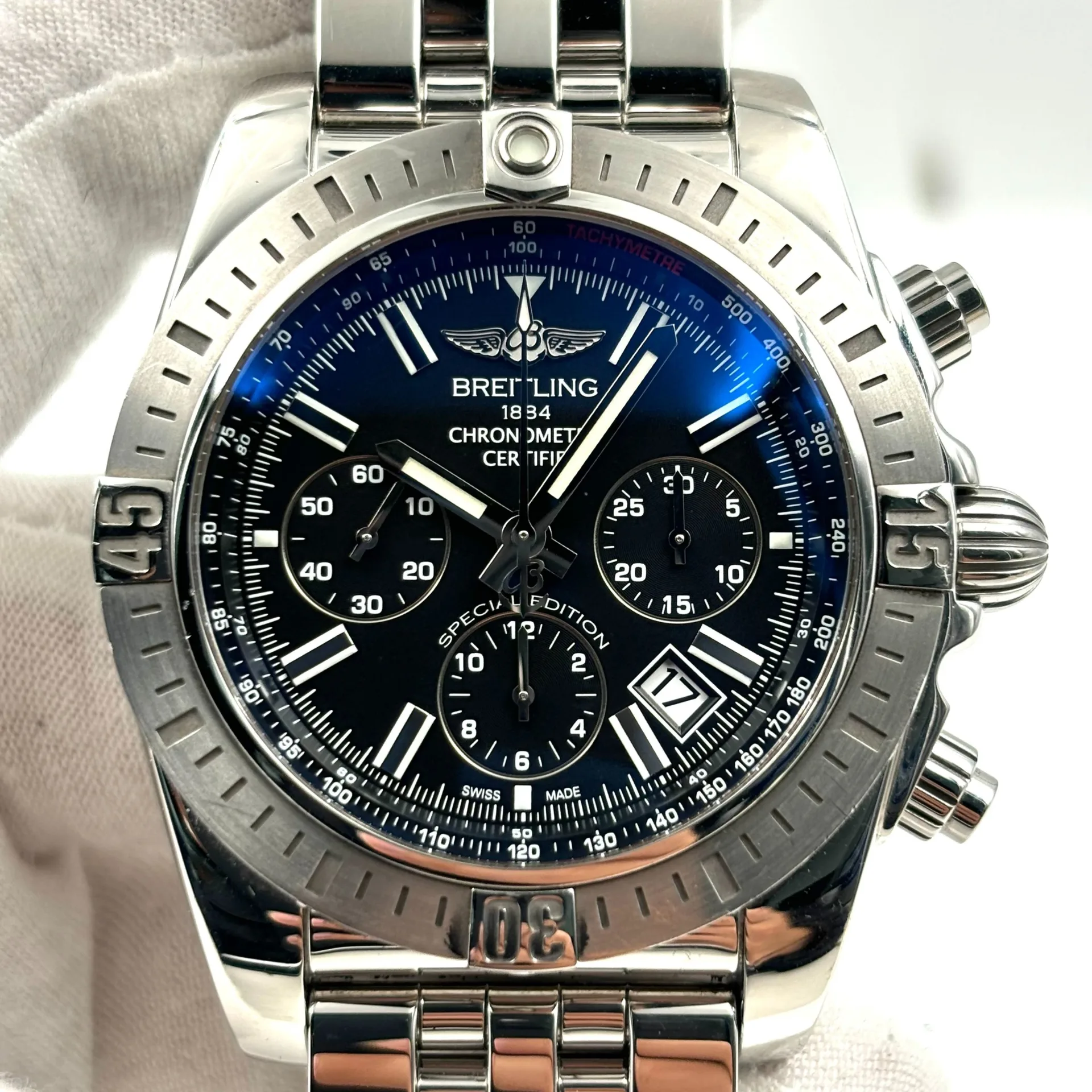 2019 Breitling Chronomat Japan Special Edition 44 Steel Black Bracelet AB011511 BF70