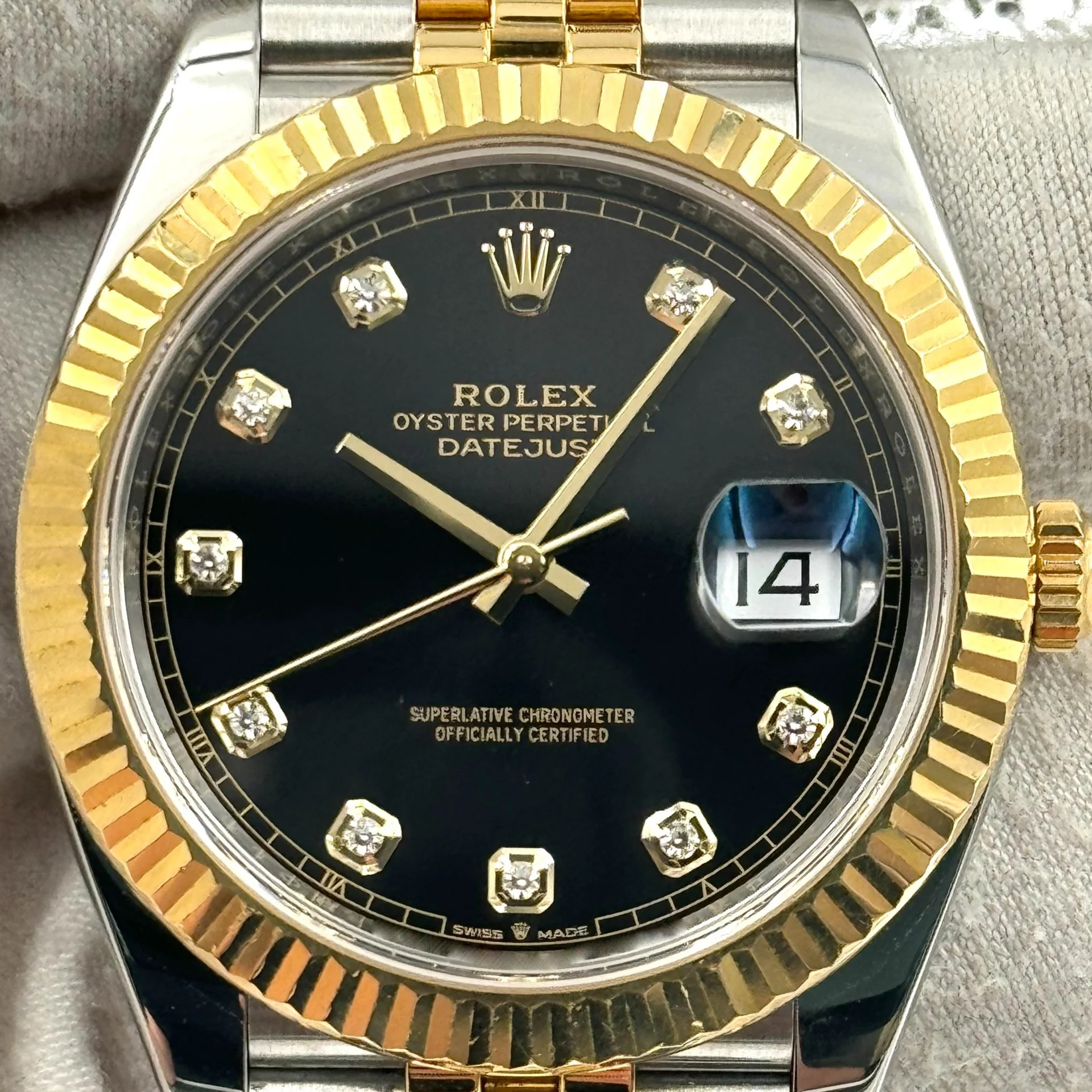 2023 Rolex Datejust 41 Two-Tone / Fluted / Black / Diamond-Set / Jubilee 126333-0006