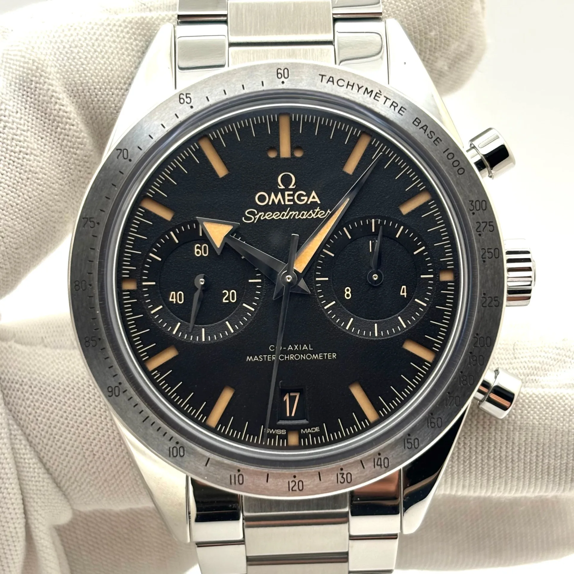 2025 Omega Speedmaster '57 Co-Axial Chronometer Chronograph 40.5 MM / Bracelet 332.10.41.51.01.001