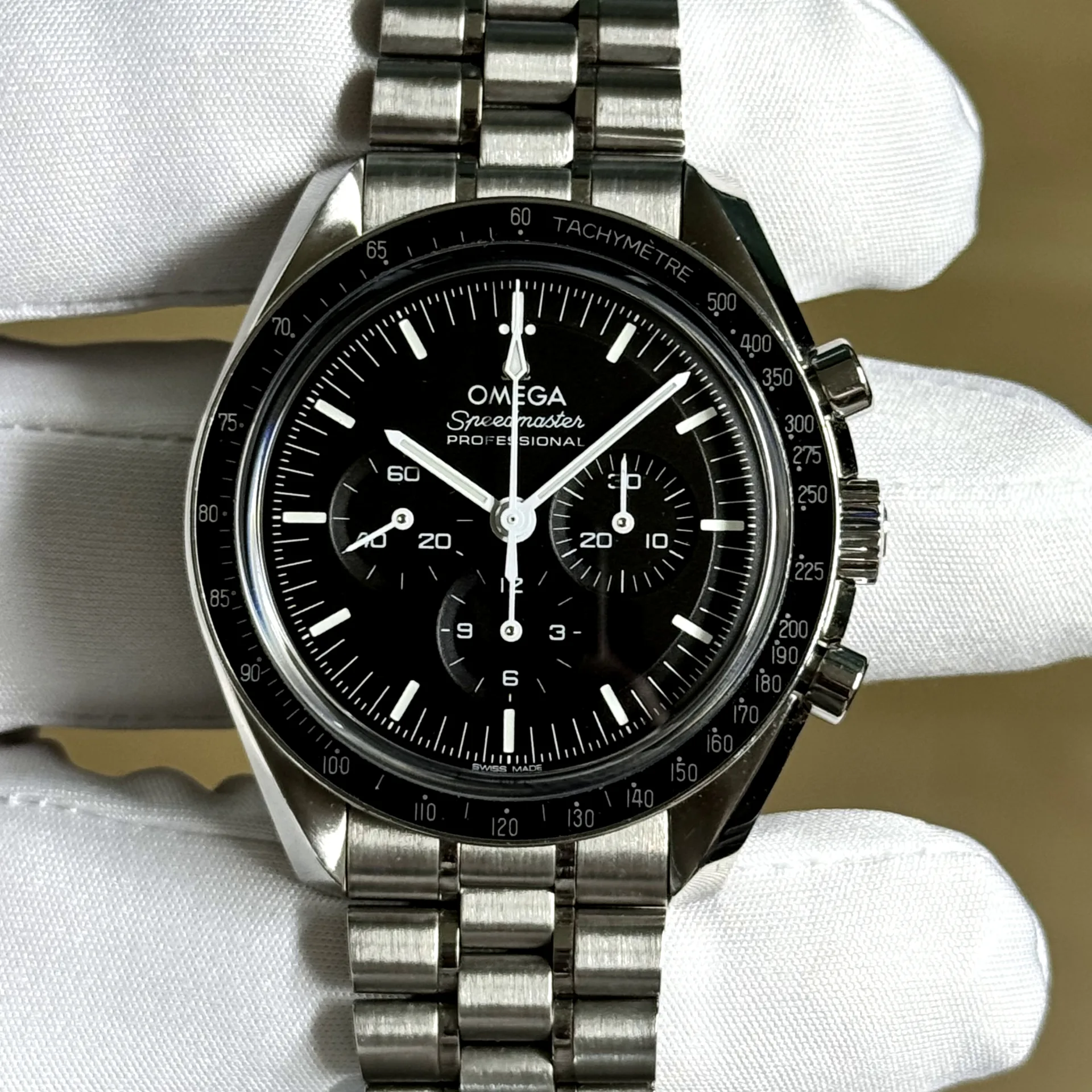 Auction: 2023 Omega Speedmaster Professional Moonwatch 3861